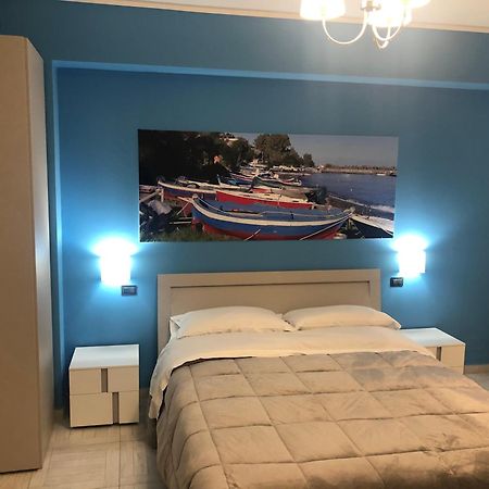 B&B Al Duomo ミラッツォ エクステリア 写真